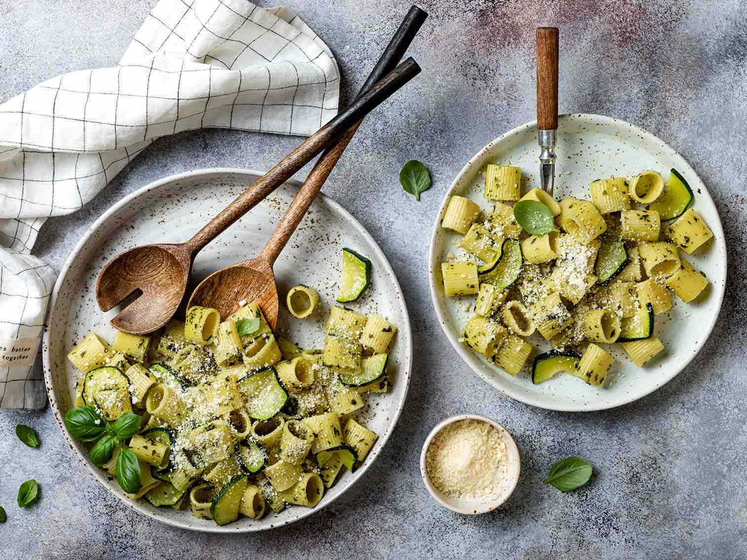 Pates chèvre courgettes