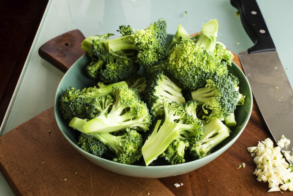 broccoli - unsplash Louis Hansel